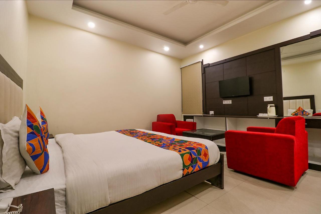 Fabhotel Agk Haridwār Exteriör bild